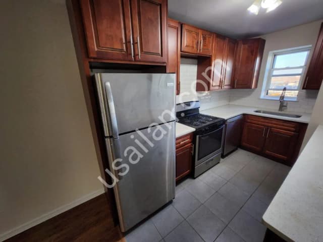 Emlak komisyonu yoktur, Coney Island'da 1 yatak odalı balkonlu kiralık daire