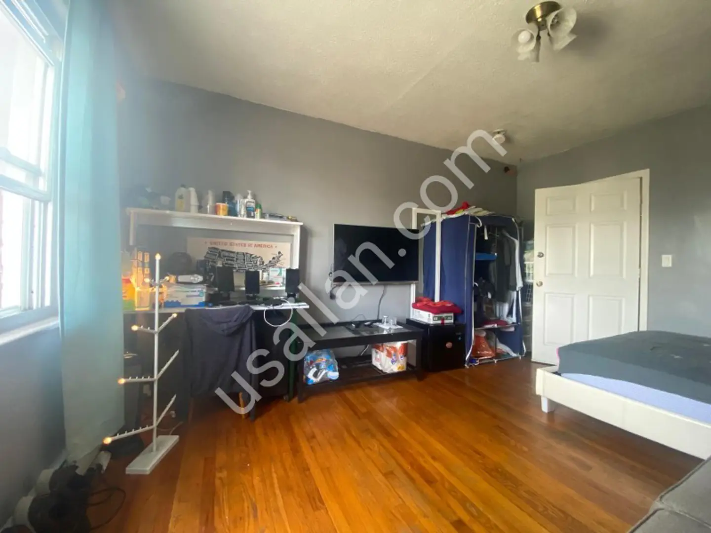 North Bergen’de kiralık geniş ferah özel oda