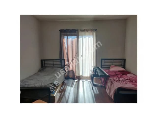 Iki kisilik erkek icin paylasimli oda Sheepshead Bay (Ocean Ave & Ave Z - B/Q train)