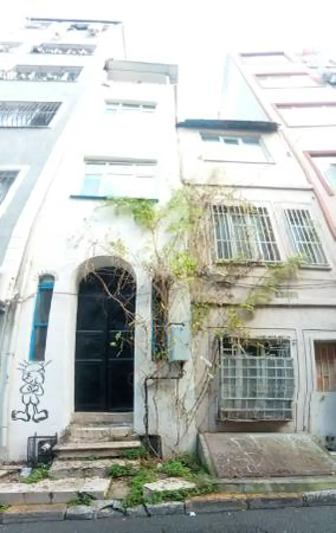  3-bedroom - Rooms for accommodation and living((Taksim / Beyoğlu)) (İstanbul)