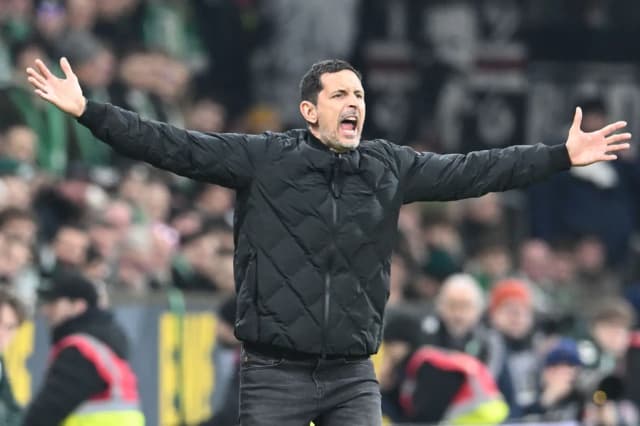 Toppmöller out as Frankfurt coach ahead of crucial Champions League games