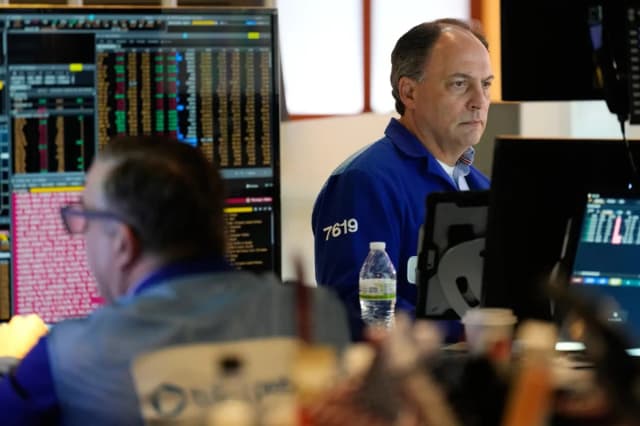 US stocks drop sharply as investors hunt for losers that will be hurt by AI