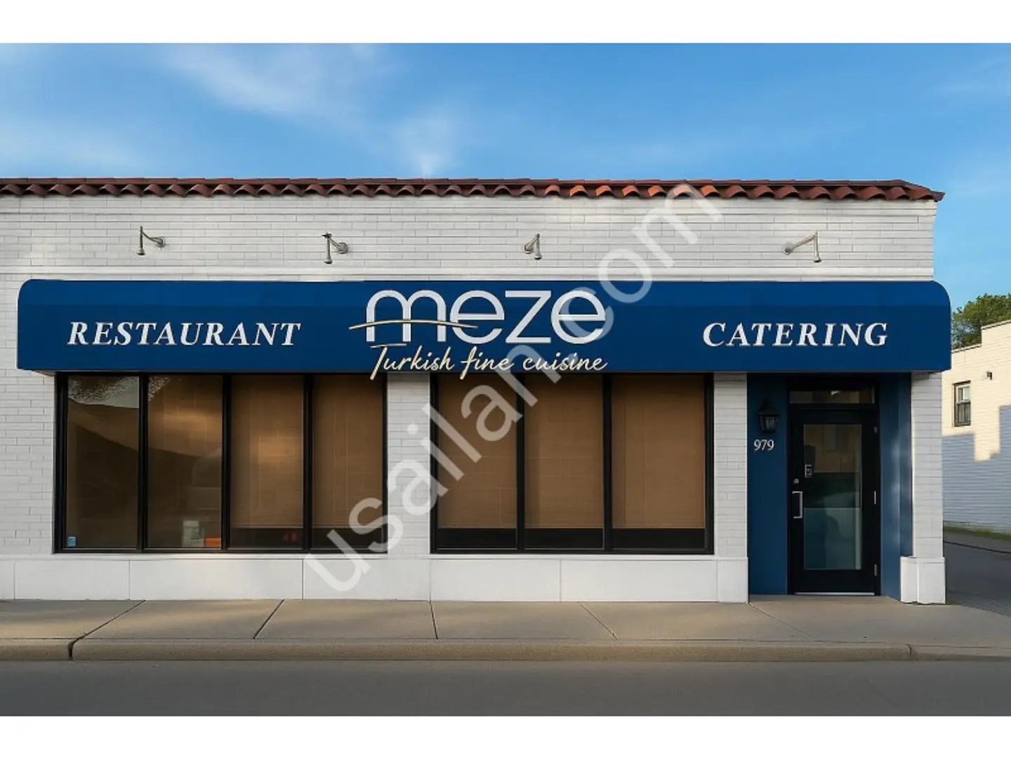 Experienced Kitchen Chef and Service Staff are Sought.